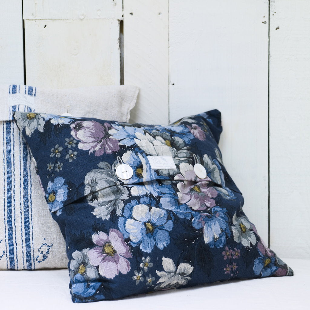 Vintage Dark Blue Floral Spray Cushion Cover