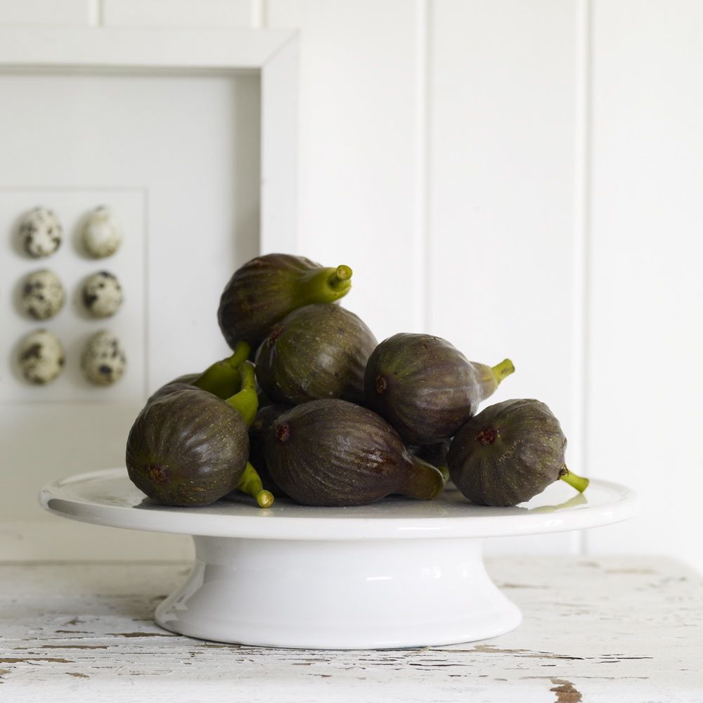 Ceramic Cake Stand Medium